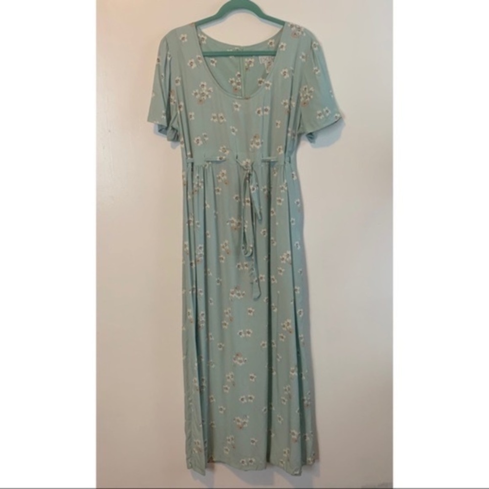 Expo Floral Maxi Waist Tie Dress‎